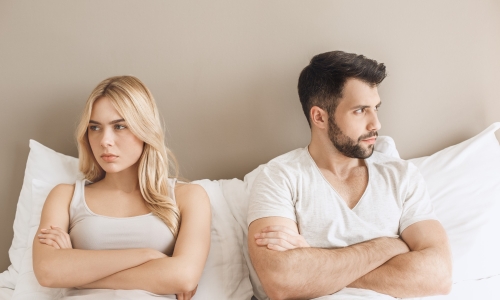 Cinsellik Var Ama Zevk Yok – Neden Böyle Hissediyorum? Neler Yapabilirim?